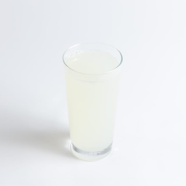 Q4 LEMON JUICE / Nước Chanh.