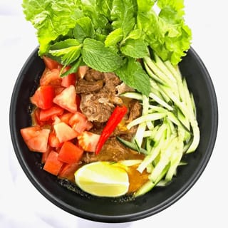 BK3 SATE NOODLE SOUP (peanut contain) (Spicy) / Phở Sate (có đậu phộng) (Spicy)