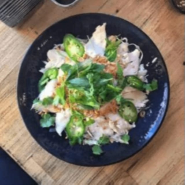 A11 SHRIMP OR CHICKEN BREAST SALAD / Xà Lách Tôm Hoặc Ức Gà.