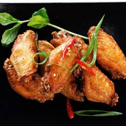 A3 Marinated Fish Sauce Fried Chicken Wings (7 pieces) / Cánh Gà Nước Mắm (7 miếng).